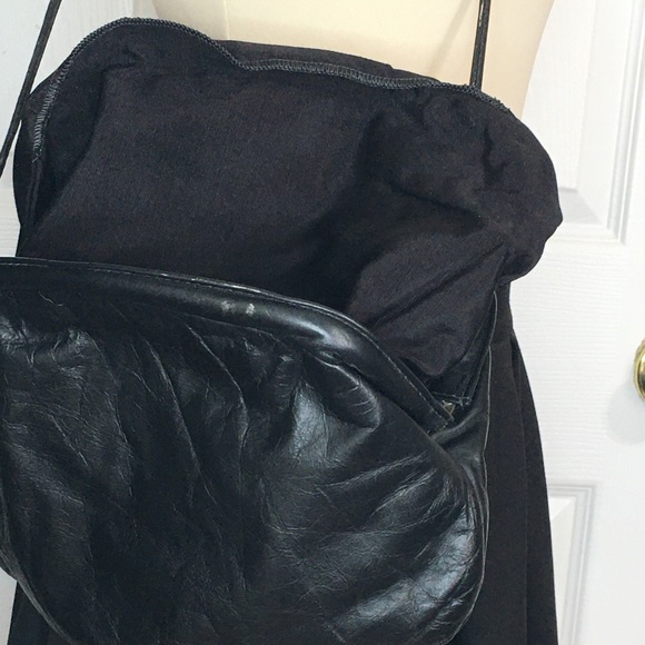 Sturdy Crossbody, Hinged Frame Clutch Purse - Picture 6 of 7